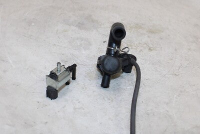 2015 KAWASAKI NINJA 300 EX300B ABS OEM AIR VALVE SOLENOID TOP ENGINE SENSOR PAIR