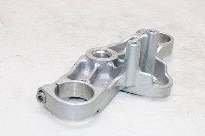 97-07 YAMAHA YZF600R OEM FORKS UPPER TRIPLE TREE CLAMP