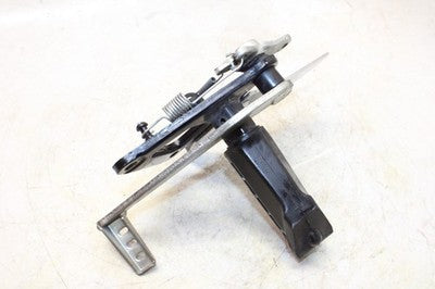 04-09 SUZUKI GS500F OEM LEFT REARSET REAR SET DRIVER FOOT PEG REST STOP