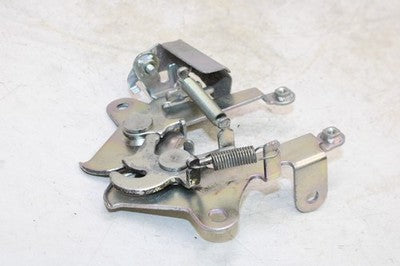 2010 Honda Elite 110 NHX110 OEM FRONT DRIVER SEAT LATCH LOCK ASSEMBLY