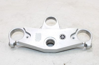 97-07 YAMAHA YZF600R OEM FORKS UPPER TRIPLE TREE CLAMP