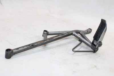 2011 KAWASAKI VERSYS 650 KLE650CF OEM RIGHT REAR BACK PASSENGER PEG W MOUNT