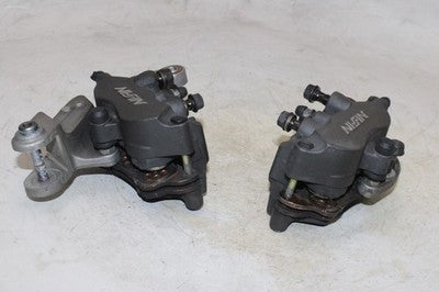 01-03 HONDA CBR1100XX OEM RIGHT LEFT FRONT BRAKE CALIPER SET PAIR CALIPERS