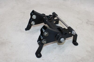 2013 KAWASAKI NINJA 300 OEM ENGINE TANK BRACKET MOUNT