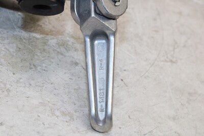 02-05 KAWASAKI ZZR1200 OEM RIGHT REAR BACK PASSENGER PEG