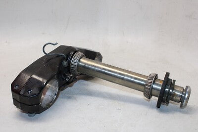 03-06 KAWASAKI Z1000 OEM FRONT FORKS CLAMP LOWER TRIPLE TREE STEM