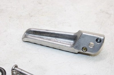24-25 KAWASAKI NINJA ZX6R ZX636 OEM RIGHT REAR BACK PASSENGER PEG