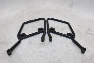 2004 KAWASAKI VULCAN 1500 VN1500E CLASSIC OEM REAR SEAT GRAB BAR HANDLE SET