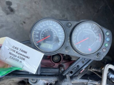 2006 KAWASAKI NINJA 650R EX650A OEM SPEEDO TACH GAUGES DISPLAY CLUSTER