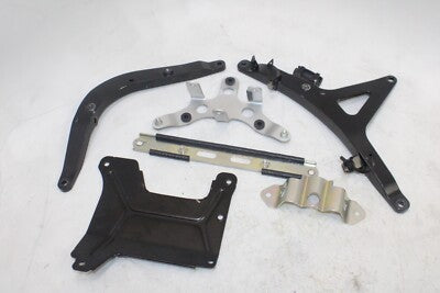 2018 KAWASAKI CONCOURS 14 ZG1400 ABS OEM FRONT GAS TANK BRACKET MOUNT SET