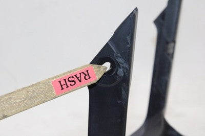 95-07 YAMAHA YZF600R OEM REAR BACK FENDER MUD GUARD