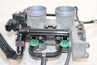 13-17 KAWASAKI NINJA 300 EX300B ABS OEM MAIN FUEL INJECTORS / THROTTLE BODIES