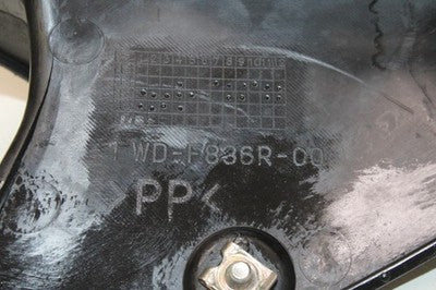 2016 YAMAHA YZF R3 OEM RIGHT INNER FAIRING COWL PANEL TRIM OEM