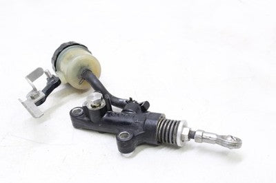 04-06 YAMAHA YZF R1 OEM REAR BACK BRAKE MASTER CYLINDER W RESERVOIR