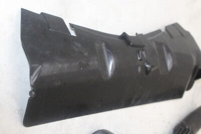 2004 SUZUKI GSXR600 OEM HOSE W MISC BRACKET COWL GUARD