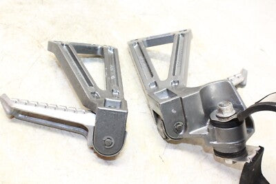 1994 KAWASAKI NINJA ZX9R ZX900B OEM REAR BACK PASSENGER PEG SET PAIR