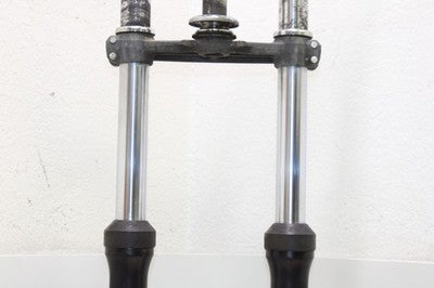 1981 KAWASAKI KZ550 OEM FRONT END COMPLETE SUSPENSION FORKS SHOCKS TRIPLE TREE