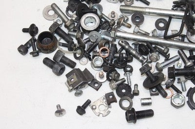 15-25 YAMAHA YZF R3 OEM ENGINE MOUNTING BOLTS HARDWARE MOTOR SCREWS