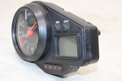 2004 TRIUMPH DAYTONA 600 OEM SPEEDO TACH GAUGES DISPLAY CLUSTER SPEEDOMETER