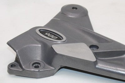 1997 TRIUMPH TROPHY 900 OEM LEFT REAR BACK PASSENGER FOOT PEG REST