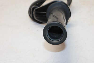 2008 YAMAHA YZF R1 OEM RIGHT THROTTLE GRIP W CABLE
