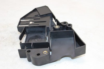 2004 HARLEY-DAVIDSON ELECTRA GLIDE STANDARD FLHT OEM INNER COVER BRACKET
