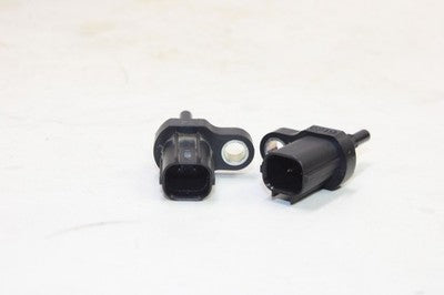 15-19 KAWASAKI VERSYS 1000 OEM AIR INTAKE TEMPERATURE TEMP SENSOR PAIR