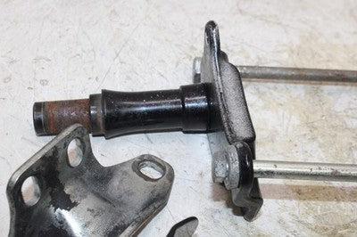 2002 HARLEY-DAVIDSON SPORTSTER 883 CUSTOM XL883C OEM MISC BRACKET MOUNT PAIR SET