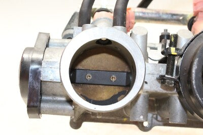 03-04 HONDA CBR600RR OEM MAIN FUEL INJECTORS / THROTTLE BODIES