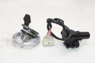 2009 KAWASAKI NINJA 250R EX250J OEM IGNITION LOCK SET W/ GAS CAP !no Key!
