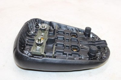06-07 SUZUKI GSXR 600 OEM REAR BACK PASSENGER TANDEM SEAT PAD SADDLE PILLION
