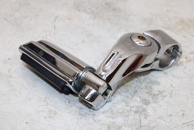 99-09 YAMAHA V STAR 1100 XVS1100 CUSTOM OEM RIGHT FRONT FOOT REST PEG STEP