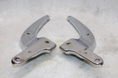 2004 SUZUKI INTRUDER 1500 VL1500 OEM PASSENGER REAR SEAT GRAB BAR HANDLE