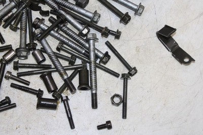95-07 YAMAHA YZF600R OEM ENGINE MOUNTING BOLTS HARDWARE MOTOR SCREWS