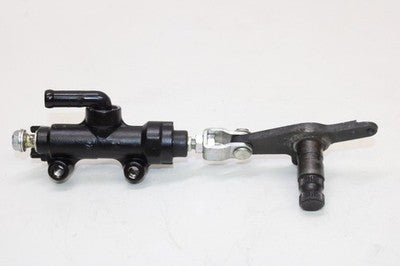 06-24 KAWASAKI VULCAN 900 VN900B CLASSIC OEM REAR BACK BRAKE MASTER CYLINDER