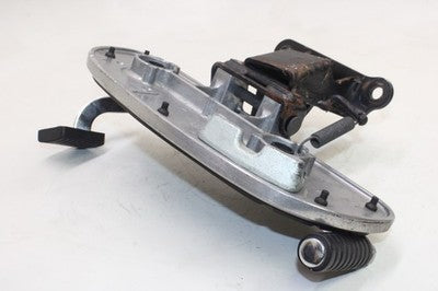 06-24 KAWASAKI VULCAN 900 VN900B OEM LEFT FRONT DRIVER FOOT STEP PEG W PEDAL
