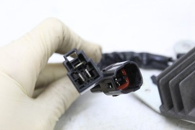 08-09 SUZUKI GSXR 600 OEM RECTIFIER VOLTAGE REGULATOR