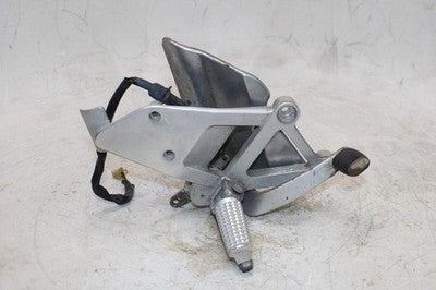 1990 HONDA VFR750F OEM RIGHT REARSET REAR SET DRIVER FOOT PEG REST STOP