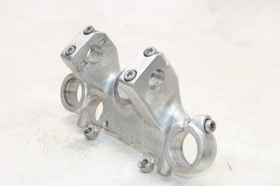 1984 HONDA MAGNA 700 VF700C OEM FORKS UPPER TRIPLE TREE CLAMP