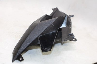 2018 YAMAHA XMAX CZD300 OEM RIGHT SIDE FOOT PANEL REST COWL