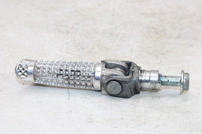 01-05 SUZUKI GSXR 600 OEM RIGHT FRONT FOOT REST PEG STEP
