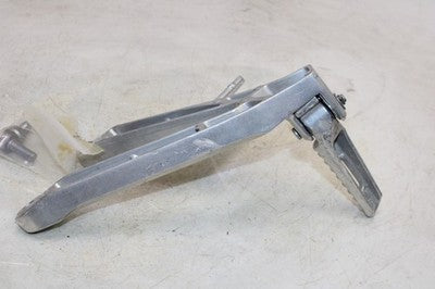 05-23 HONDA CBR600RR OEM RIGHT REAR BACK PASSENGER PEG