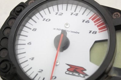 2006 07 SUZUKI GSXR 600 OEM SPEEDO TACH GAUGES CLUSTER SPEEDOMETER TACHOMETER