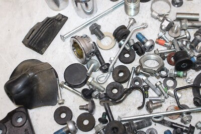 11-17 SUZUKI BOULEVARD C50 VL800 OEM ENGINE MOUNTING BOLTS HARDWARE MOTOR SCREWS