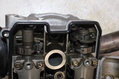 02-09 SUZUKI VSTROM 1000 DL1000 OEM ENGINE TOP END CYLINDER HEAD