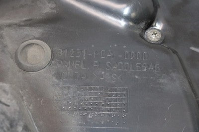 2006 HONDA GOLDWING 1800 GL1800 OEM RIGHT LUGGAGE BAG BOX