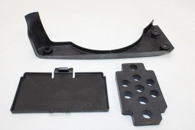 06-24 KAWASAKI VULCAN 900 VN900B CLASSIC OEM MISC COVERS TRAYS PLASTICS