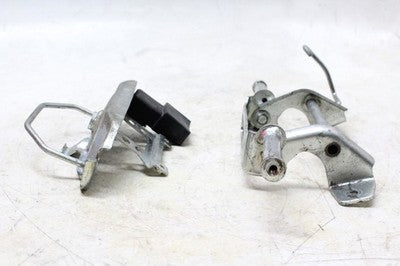 00-01 HONDA CBR929RR OEM GAS TANK FUEL CELL PETROL RESERVOIR BRACKET MOUNT SET