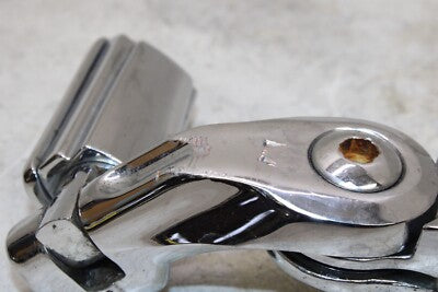 99-09 YAMAHA V STAR 1100 XVS1100 CUSTOM OEM RIGHT FRONT FOOT REST PEG STEP