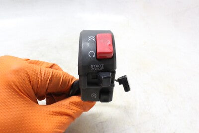 2007 KAWASAKI NINJA ZX6R ZX600P OEM RIGHT CLIP ON HANDLE KILL OFF START SWITCH